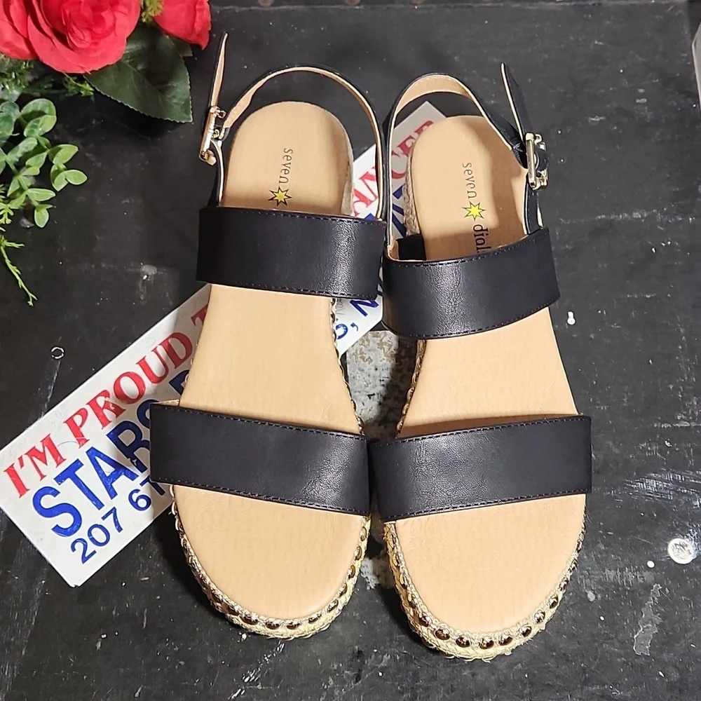 SEVEN DIALS Strappy Buckle Stud Detail Espadrille 8M